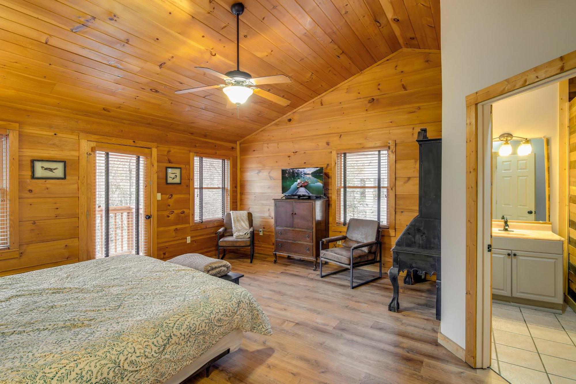 Pet-Friendly Gatlinburg Retreat With Hot Tub! Villa Eksteriør bilde