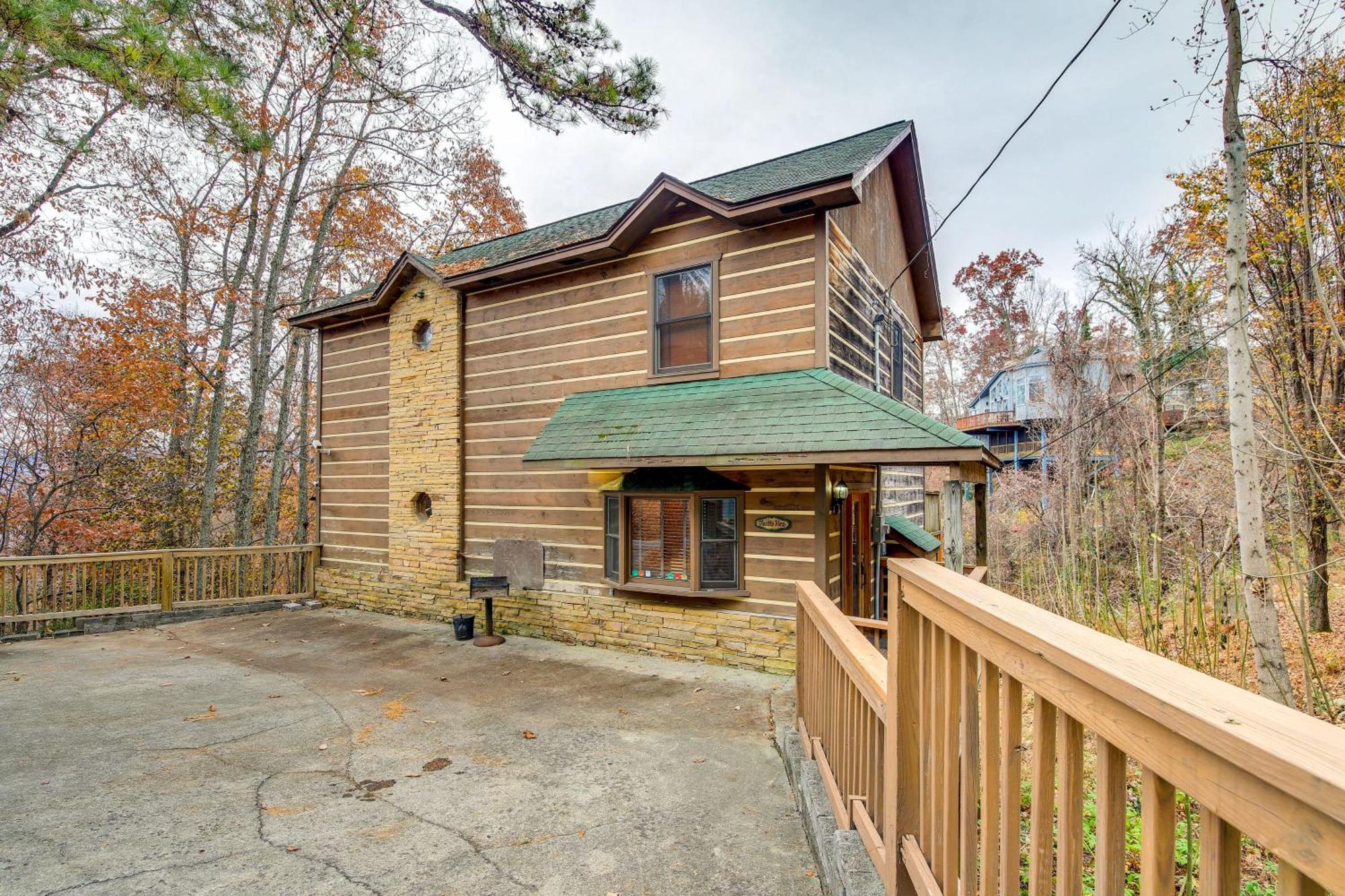 Pet-Friendly Gatlinburg Retreat With Hot Tub! Villa Eksteriør bilde